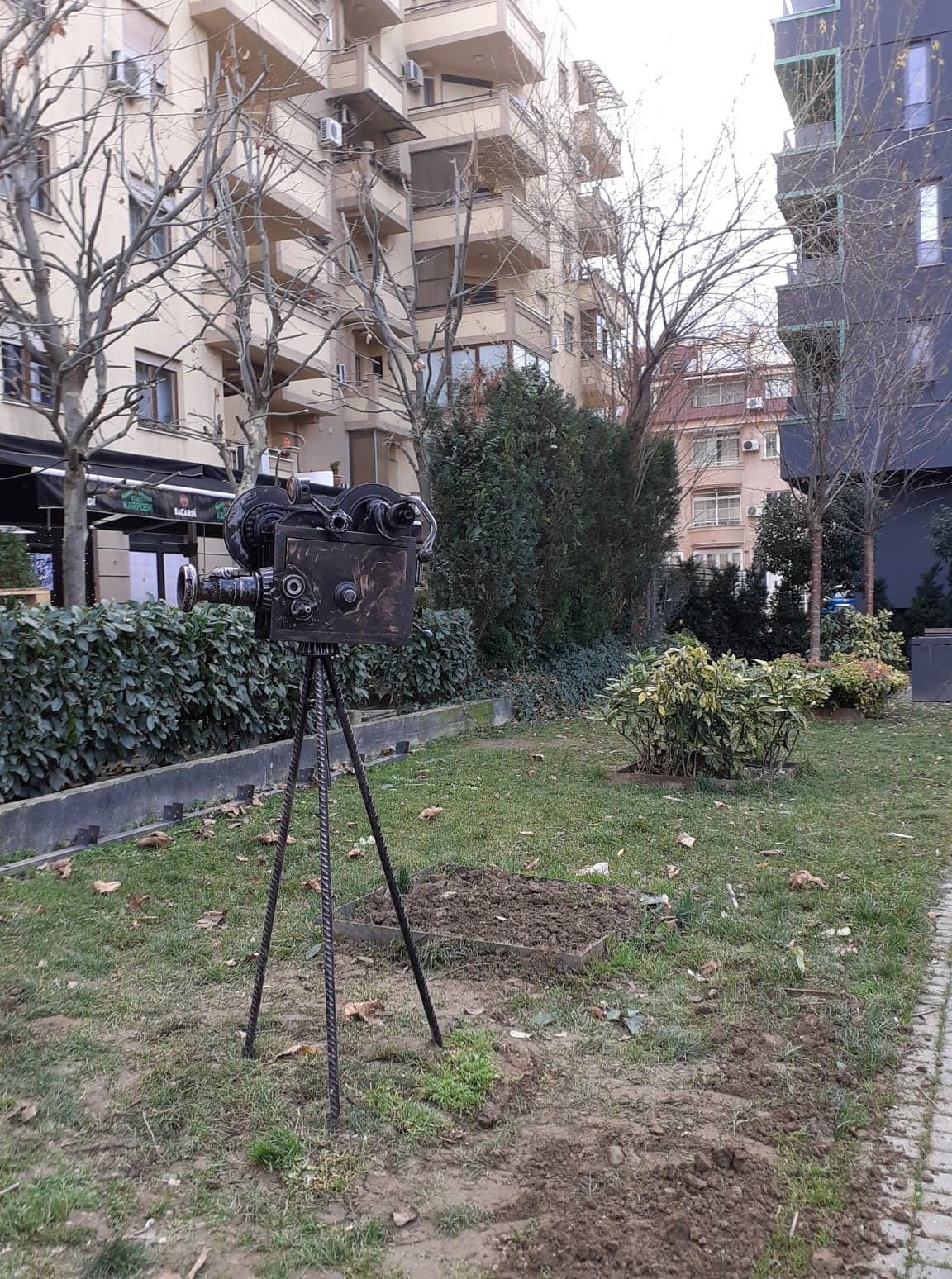 10urban_instalaltion_camera_on_place_called_cinema_karposh_author_Andrej_Minevski.jpg